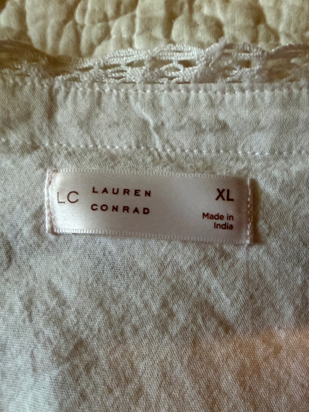 LC Lauren Conrad White Cotton Button Front Blouse - Picture 2 of 4